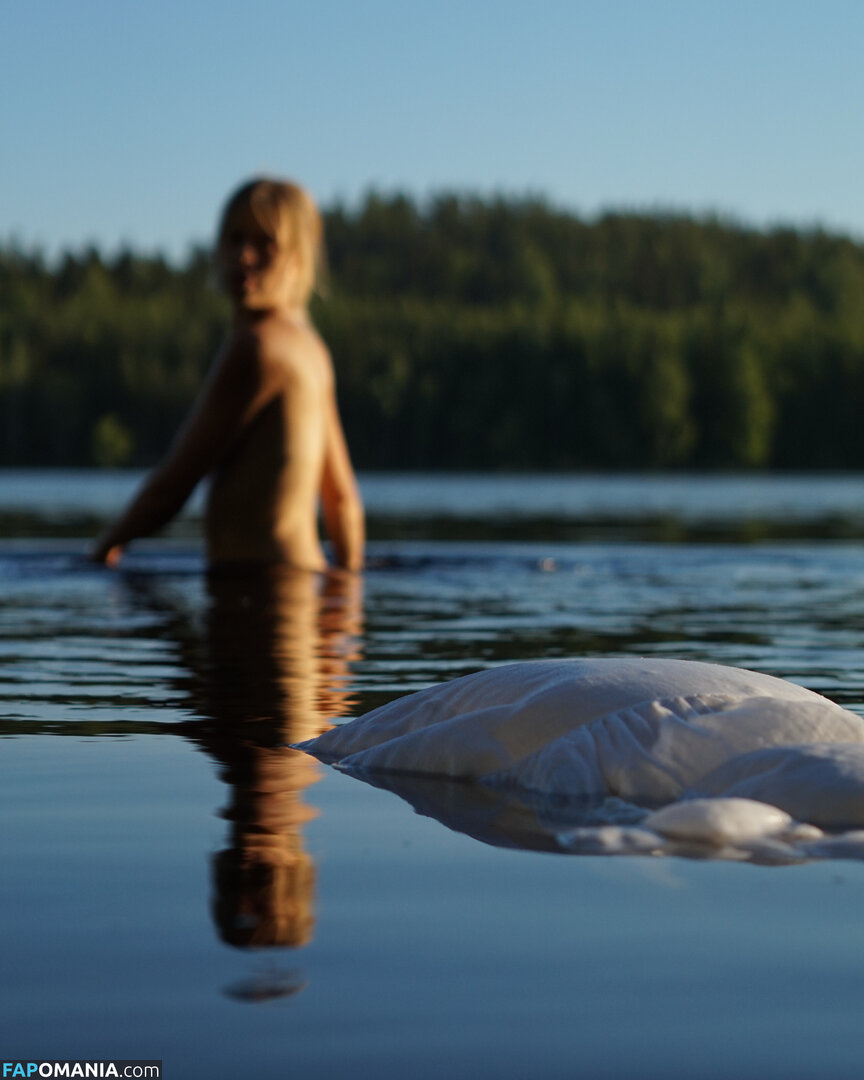 Nina Laitiala / Ninainsauna Naken OnlyFans  Läckta Foto #2