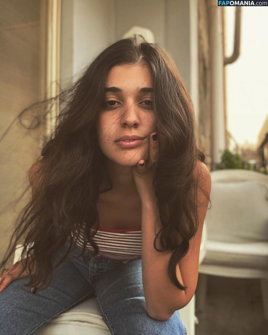 Nourine Abouseada / https: / nourineabouseada Naken OnlyFans  Läckta Foto #13