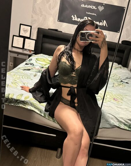 NudeNana Naken OnlyFans  Läckta Foto #3