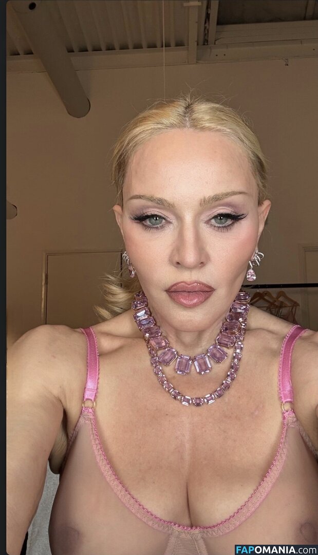 NudeCelebsArchi / Nudes Celebrities / https: Naken OnlyFans  Läckta Foto #4