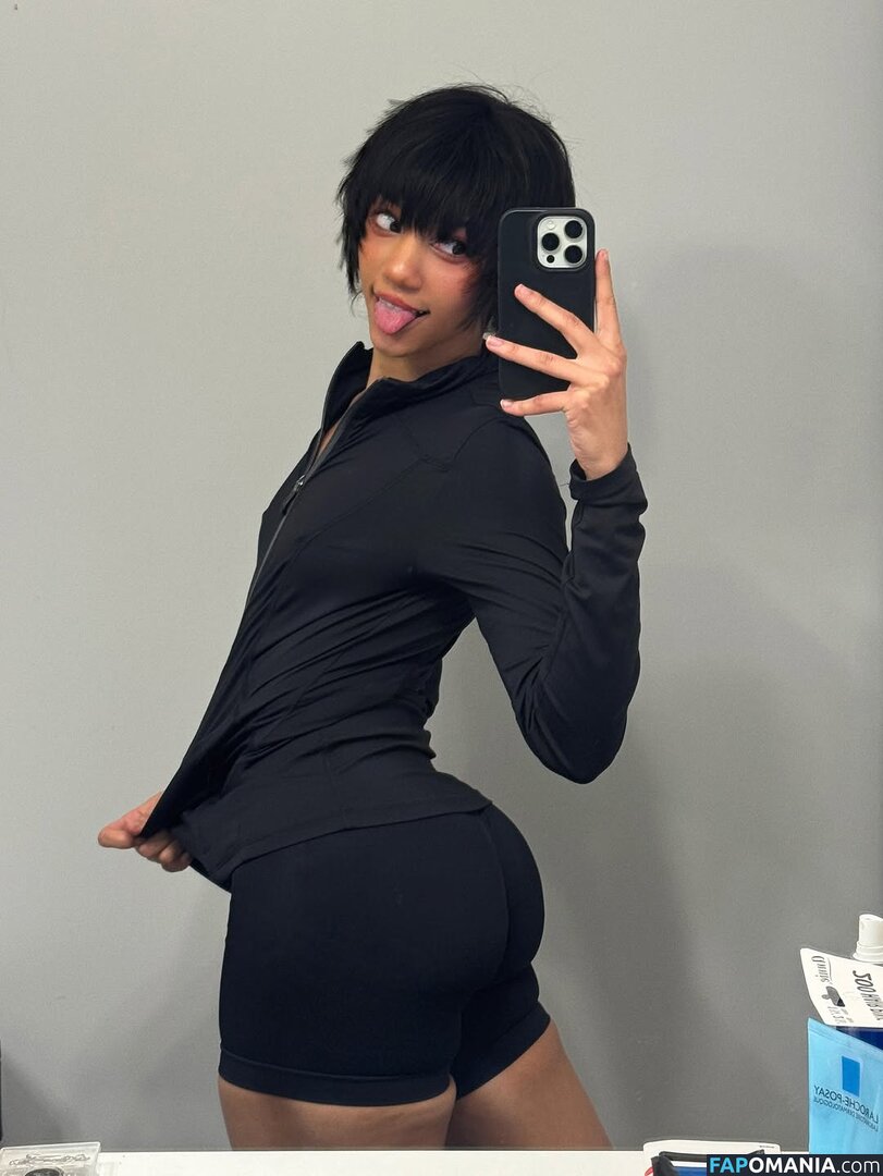 Numochiii Naken OnlyFans  Läckta Foto #35