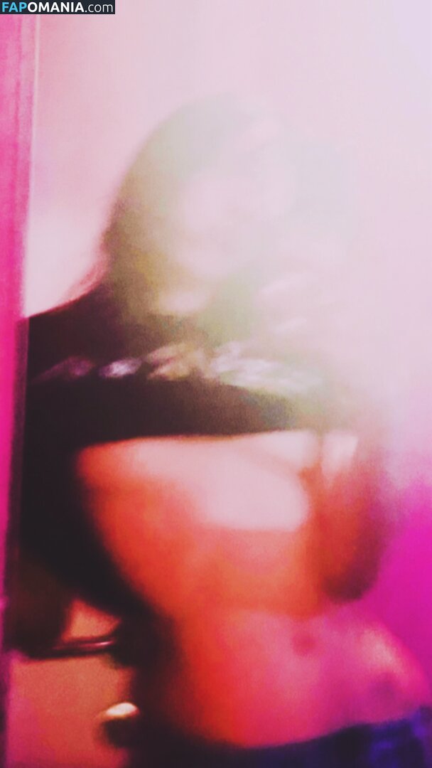 iiinubs / nussaibad Naken OnlyFans  Läckta Foto #1