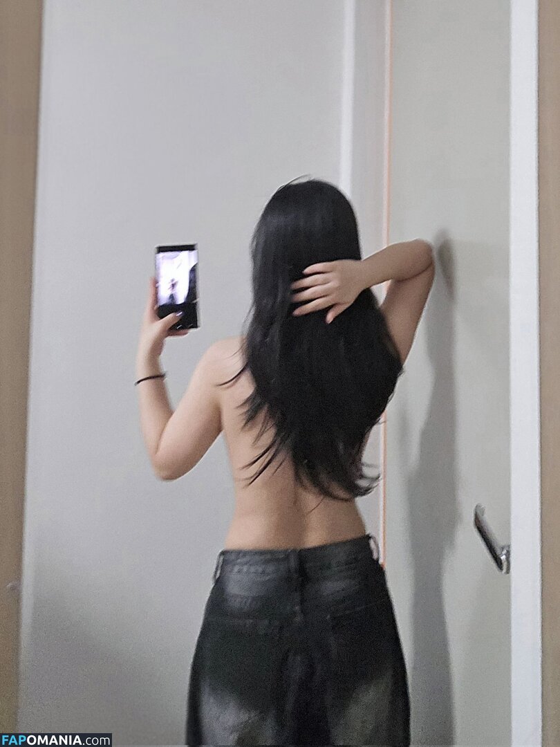 bsr_ming / he11o_o11 / he11opeaches / nya_ming / 냐밍 / 피치 Naken OnlyFans  Läckta Foto #1
