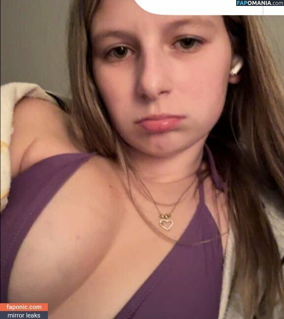 Oceanne Bergeron / https: / oceane_bergeron / oceannexoxo / ocebergeron / ocebergeron... Naken OnlyFans  Läckta Foto #1