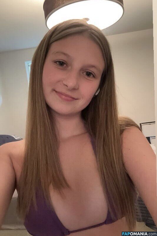 Oceanne Bergeron / https: / oceane_bergeron / oceannexoxo / ocebergeron / ocebergeron... Naken OnlyFans  Läckta Foto #19