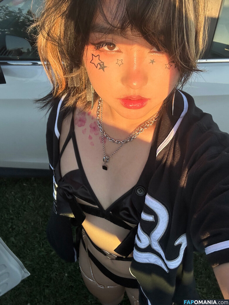 OffbrandTea Naken OnlyFans  Läckta Foto #2