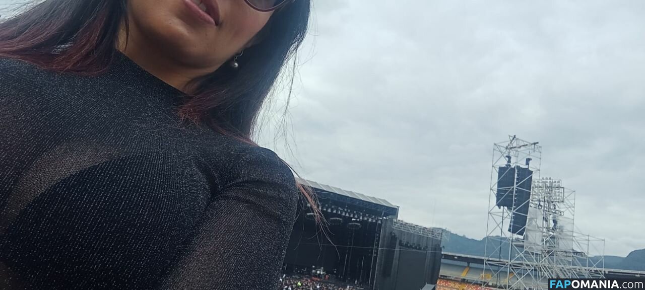 Officefacil / Vivi Becerra / vivi.v / vivi_officefacil / vivib0808 Naken OnlyFans  Läckta Foto #45