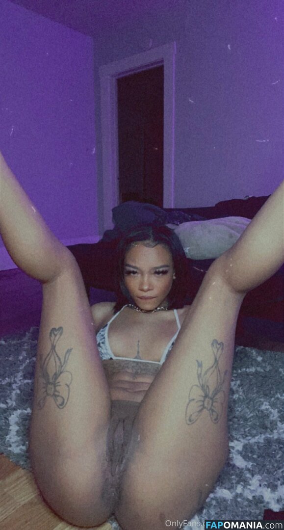 ohsoyouaaliyah Naken OnlyFans  Läckta Foto #1