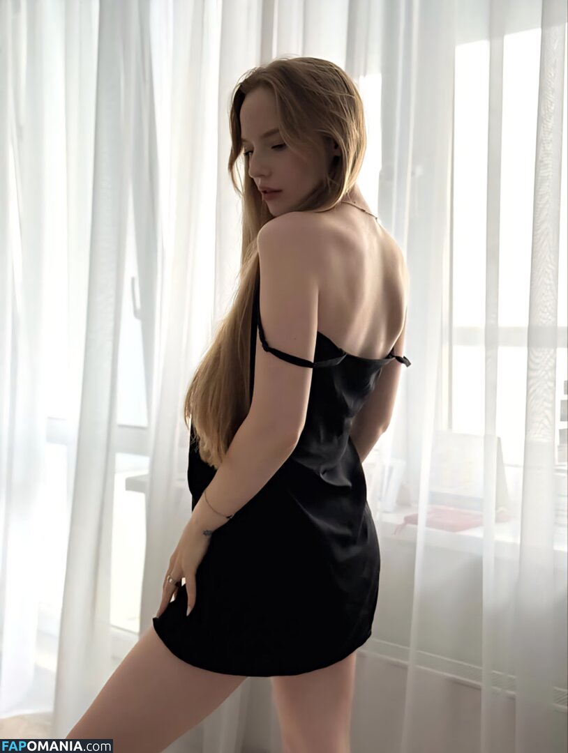 Oksana Neveselaya / https: / o_neveselaya / ok_neveselayaa / theoksanarose Naken OnlyFans  Läckta Foto #43
