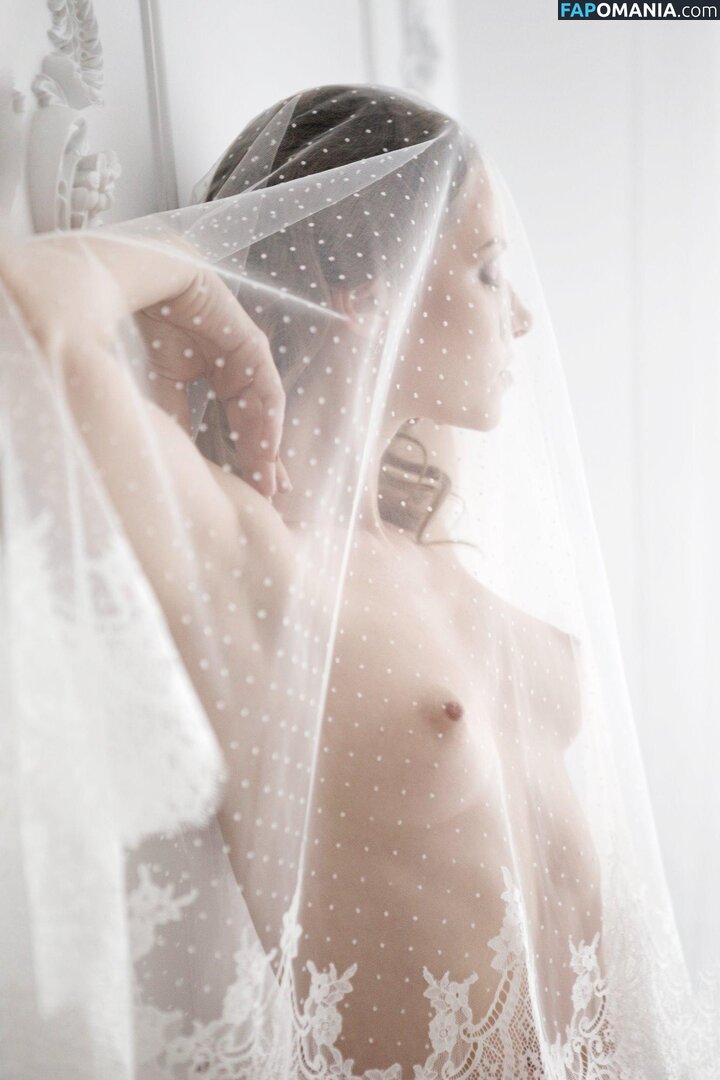 Beau M / Naomi D / Olga Alberti / olgaalberti Naken OnlyFans  Läckta Foto #6