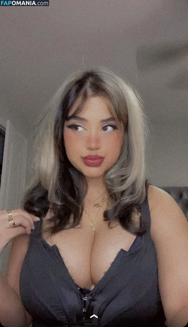 Kiranxo / OMGLove Naken OnlyFans  Läckta Foto #1