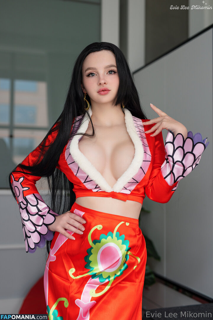 One Piece / OnePieceAnime / https: / onepieceanimeofficial Naken OnlyFans  Läckta Foto #647
