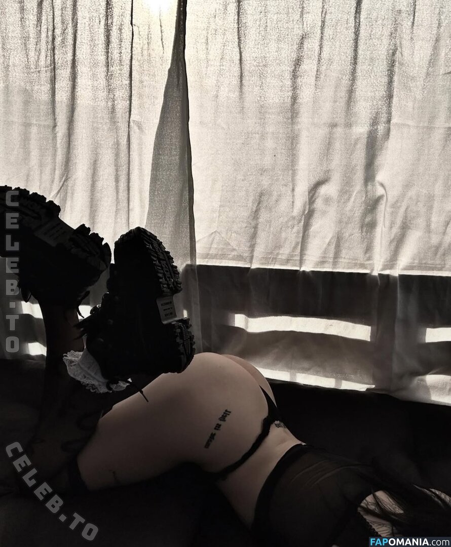 Onlycocochanel Naken OnlyFans  Läckta Foto #1