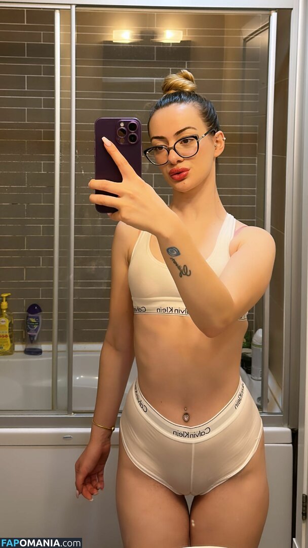 Oznur Guven / oz_nurunuz / oznurunuz / oznurunuzz Naken OnlyFans  Läckta Foto #15