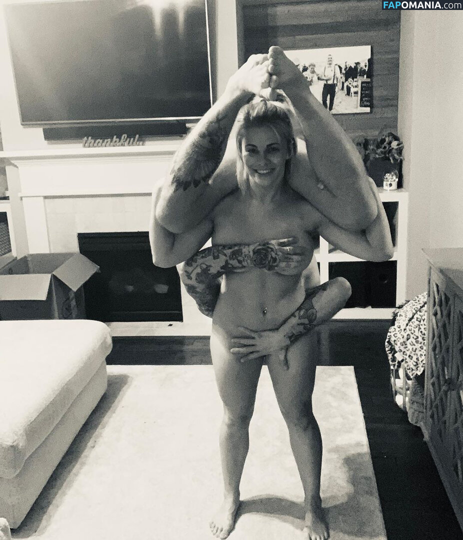 Pai VanZant Naken OnlyFans  Läckta Foto #2
