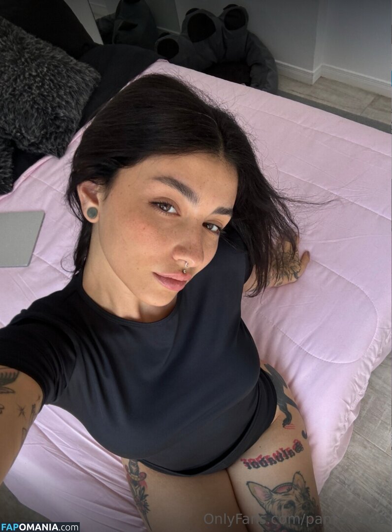 pantere Naken OnlyFans  Läckta Foto #3