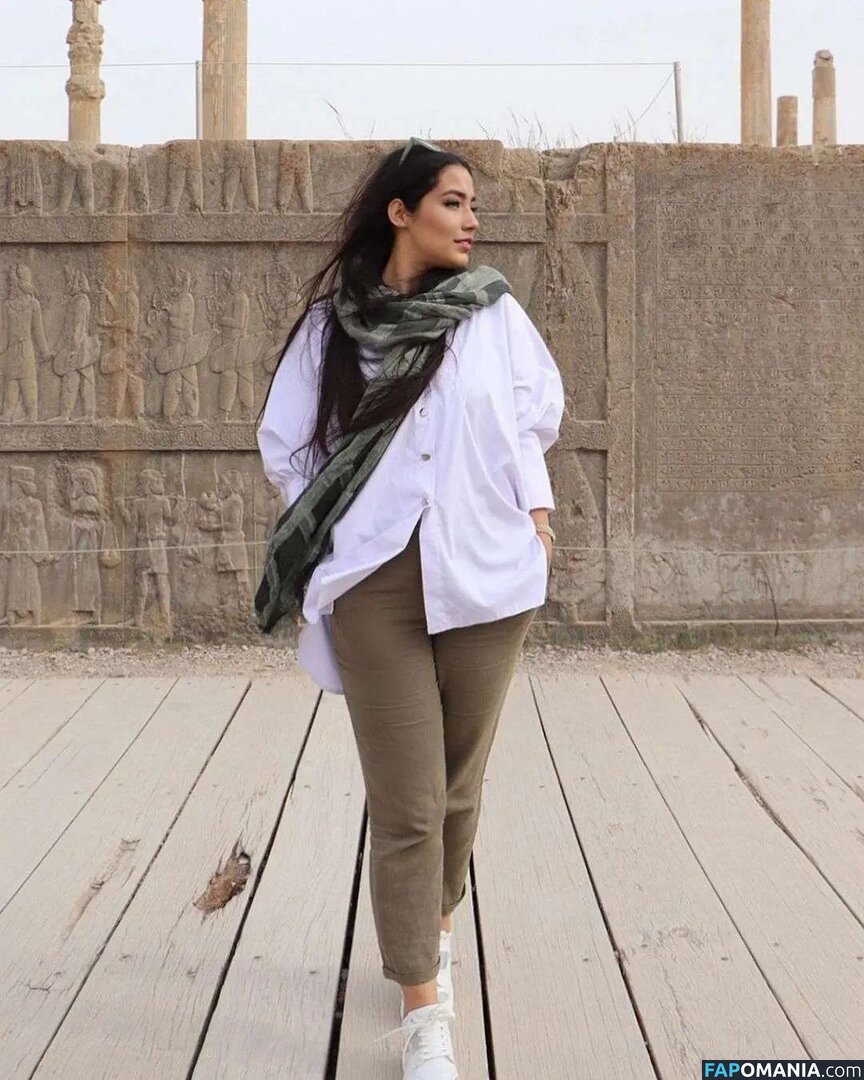 Parya_per / priyavault Naken OnlyFans  Läckta Foto #20