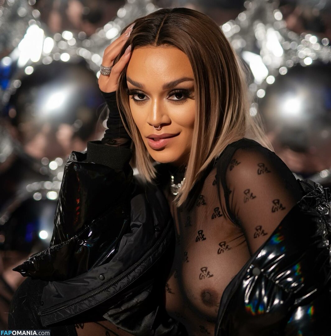 Pearl Thusi / pearlthusi Naken OnlyFans  Läckta Foto #8