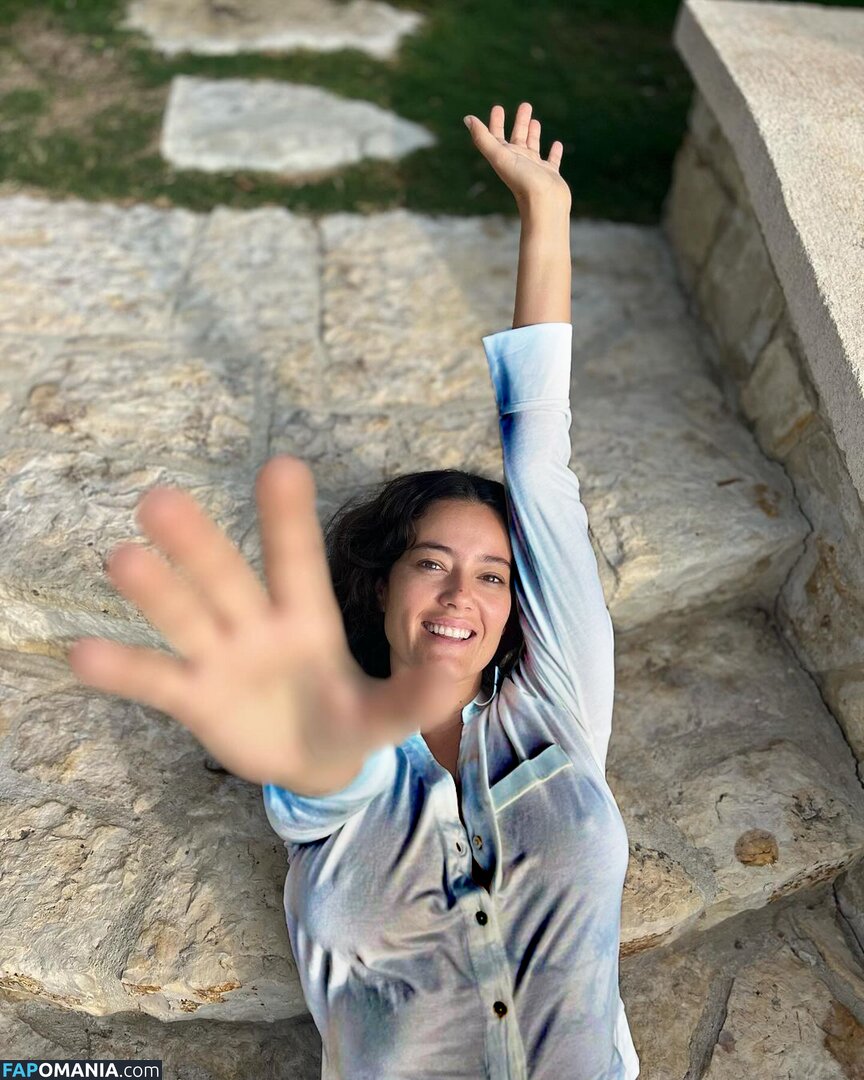 Pelin Akil / https: / pelinakil Naken OnlyFans  Läckta Foto #7