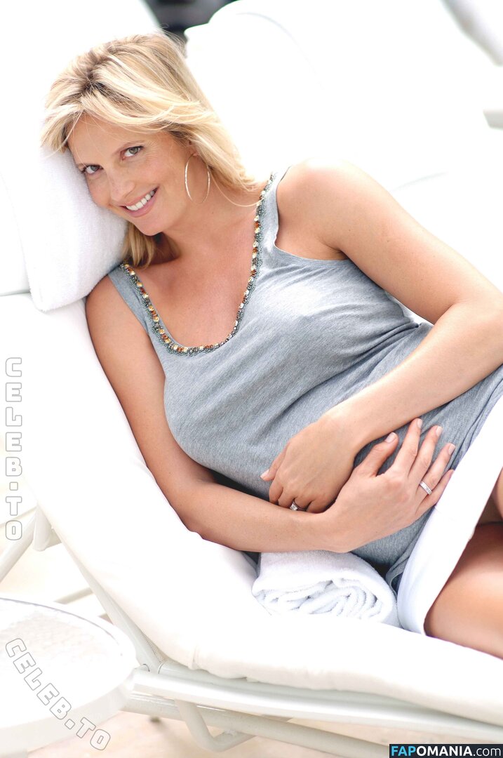 Penny Lancaster / penny.lancaster Naken OnlyFans  Läckta Foto #9