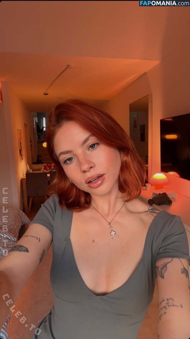 ph1line Naken OnlyFans  Läckta Foto #5