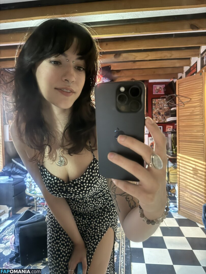 Lapzersus / Pixiexsnow / lassienot2 / luckyolliee Naken OnlyFans  Läckta Foto #46