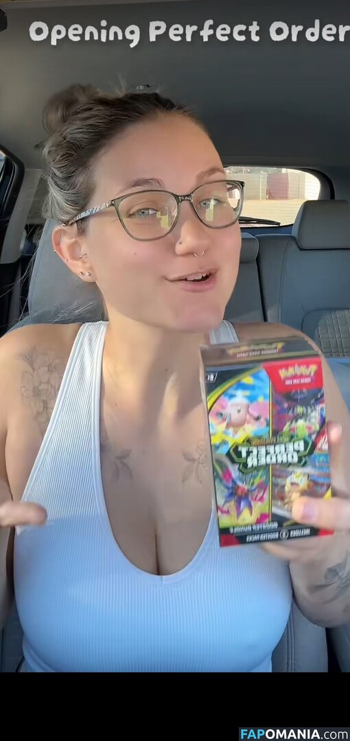 Pokezoie Naken OnlyFans  Läckta Foto #1