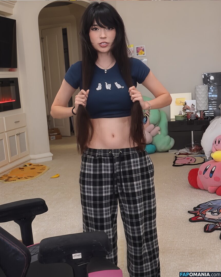 Pokimane / pokimanelol Naken OnlyFans  Läckta Foto #18