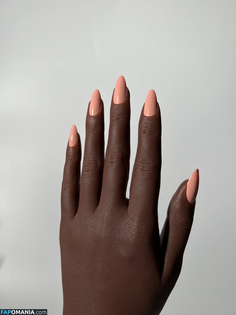 Poppy Peach Naken OnlyFans  Läckta Foto #2