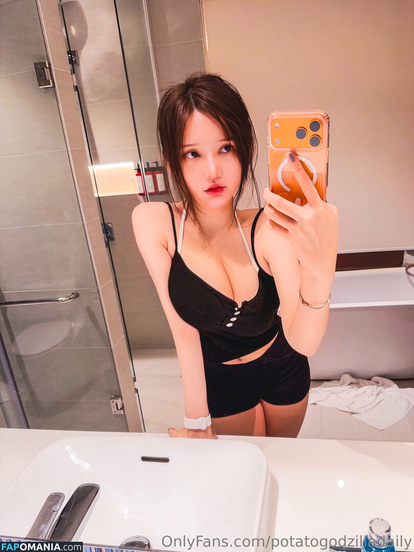 Potato Godzilla / https: / potato2307 / potato_godzilla / potatogodzilla Naken OnlyFans  Läckta Foto #8