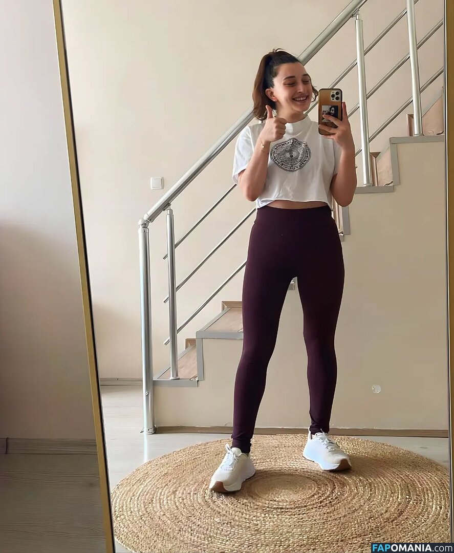 Pqueen / Turkish Streamer Naken OnlyFans  Läckta Foto #3