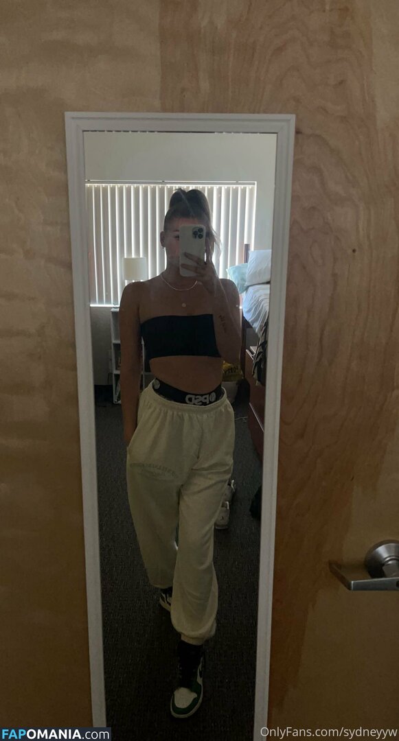 preachersdaughter18 / shapiro_villa Naken OnlyFans  Läckta Foto #21