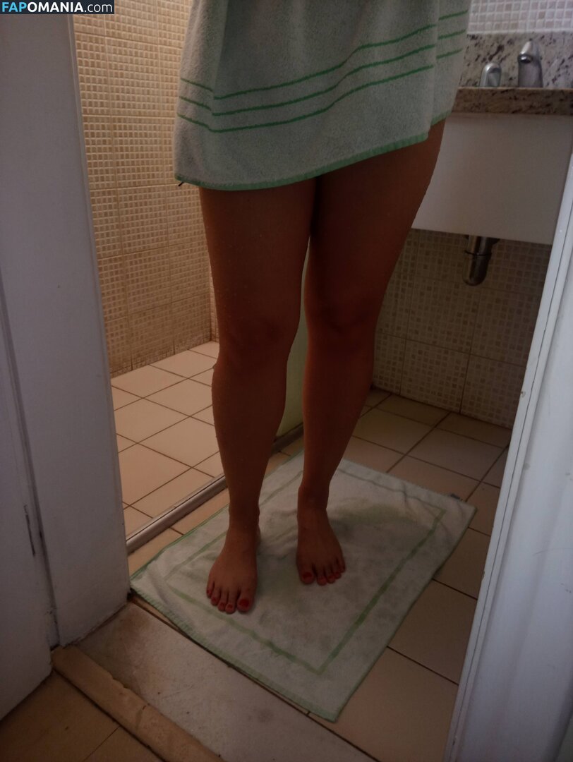 Prii Feet / amorafeet / jenniferfeet / prii_feet Naken OnlyFans  Läckta Foto #180