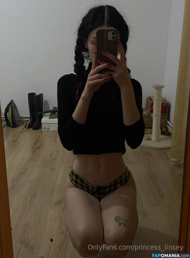 princess_lindsay / princess_linsey Naken OnlyFans  Läckta Foto #2