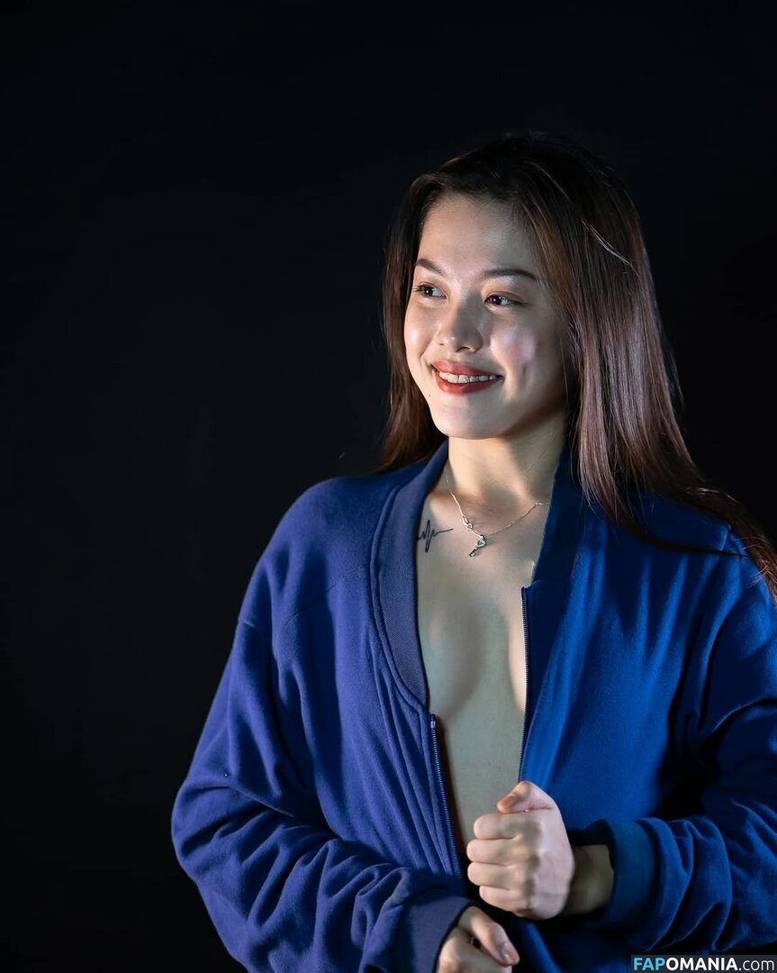 Princess Queenie / princessqueeni_ Naken OnlyFans  Läckta Foto #8