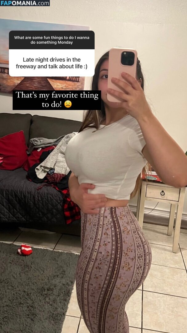 babyemilyver / princessemily / princesssaaemily Naken OnlyFans  Läckta Foto #3