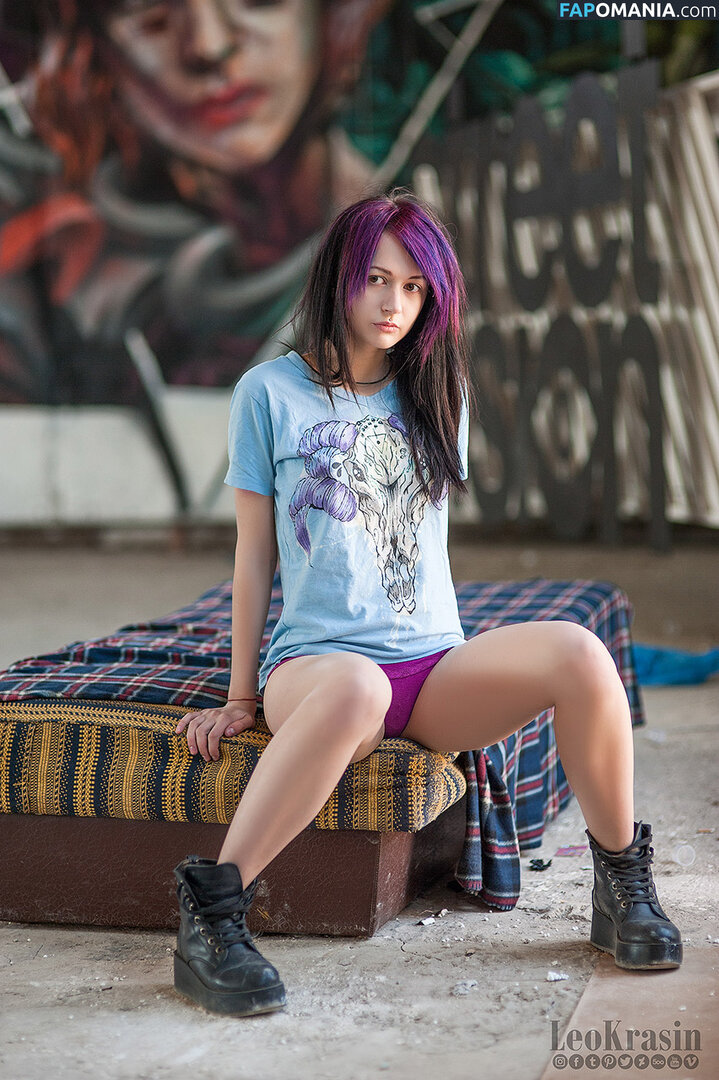 Purple Bitch / greatpurplebitch / https: / itstatypurple / lure_lady / purple_bitch Naken OnlyFans  Läckta Foto #36