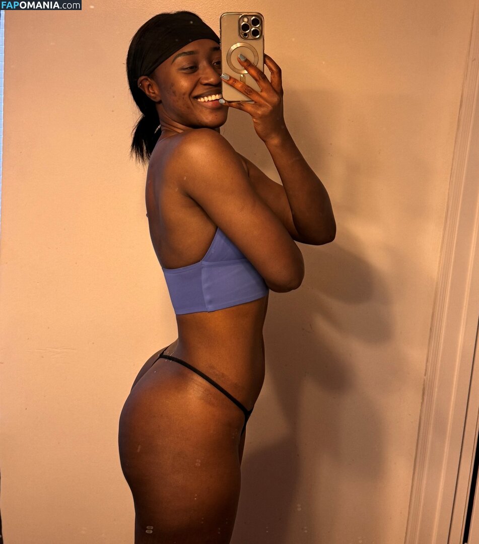 Queen Aminata / Queenaminata / amisylle / amisylle - AEW Naken OnlyFans  Läckta Foto #7