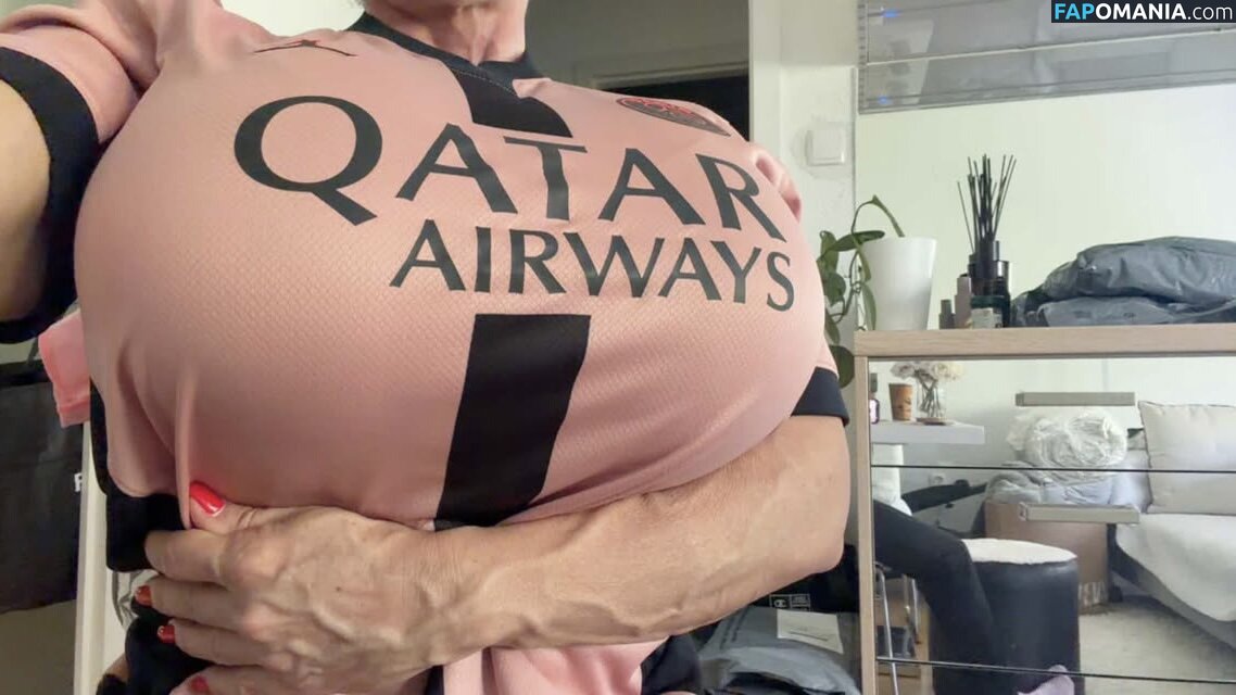 QueenMuscleBoobs Naken OnlyFans  Läckta Foto #23
