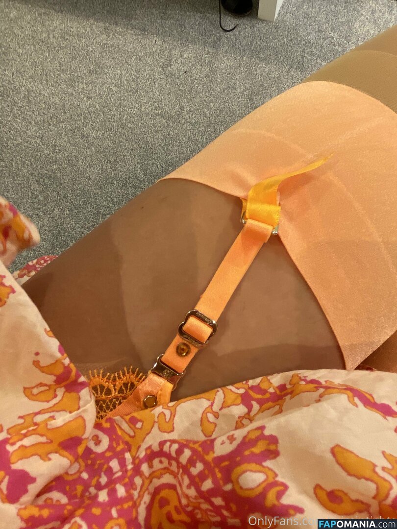 Rachel / lioness.in.the.rain / miss_in_tights / missintights / missinwolford Naken OnlyFans  Läckta Foto #39