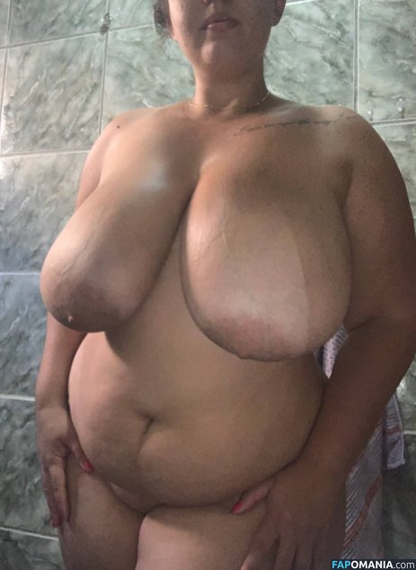 Raphaela Silveira / raphasilveiira / silveira98 Naken OnlyFans  Läckta Foto #2