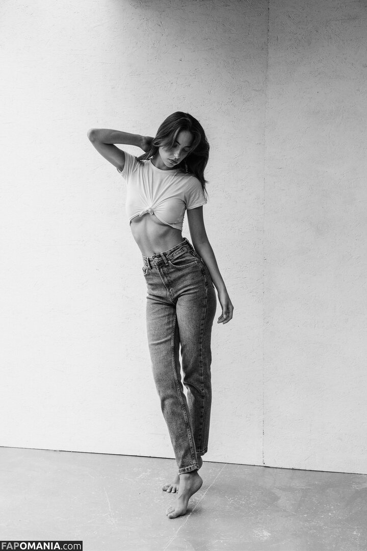 Rebecca Bagnol / _rebeccabagnol / bagnolrebecca / rebeccacambria_free Naken OnlyFans  Läckta Foto #1200