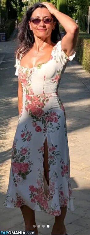 Rebecca Sarker Naken OnlyFans  Läckta Foto #3