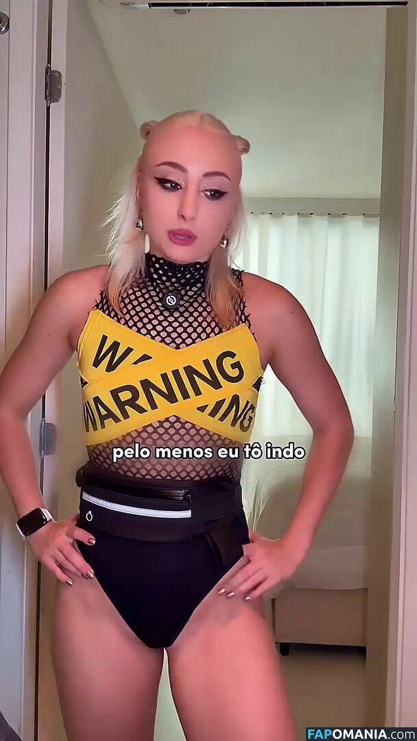 Renata Schneider / renata.c.schneider Naken OnlyFans  Läckta Foto #4