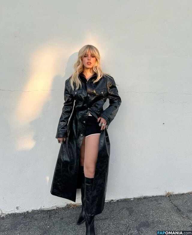 Renee Rapp / reneerapp Naken OnlyFans  Läckta Foto #136