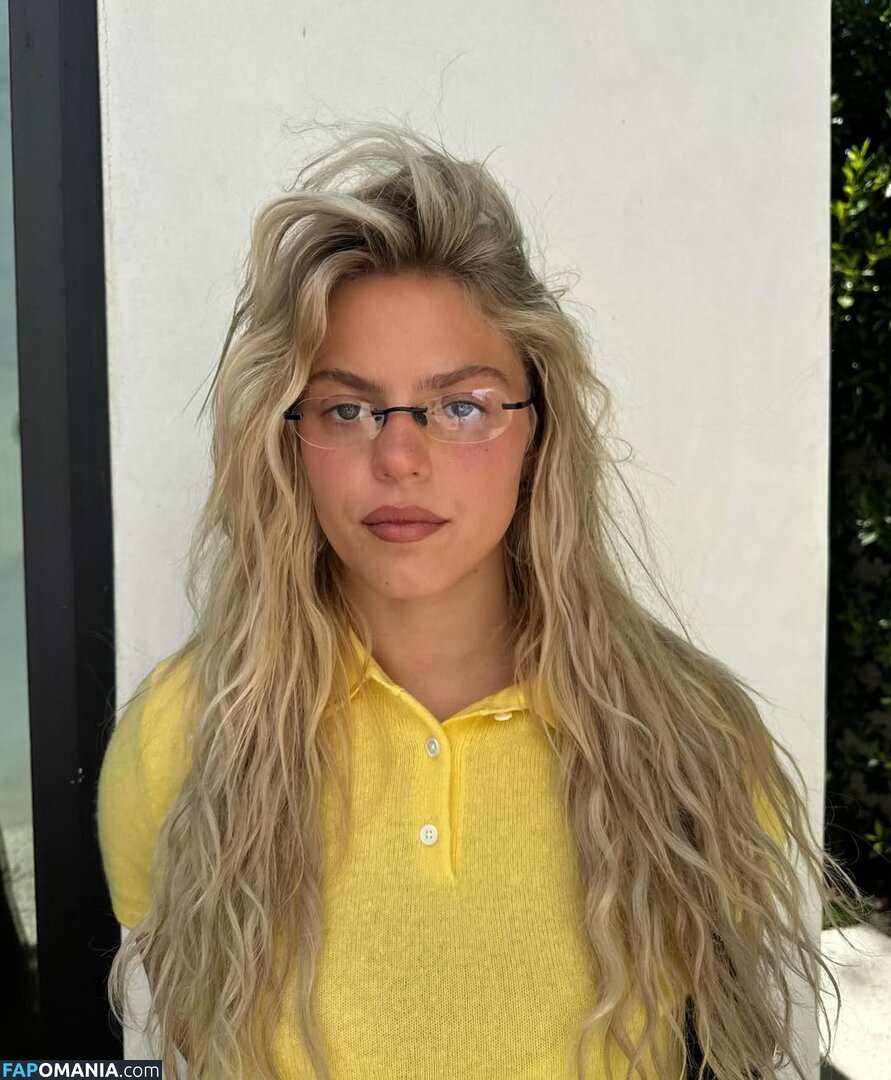 Renee Rapp / reneerapp Naken OnlyFans  Läckta Foto #140