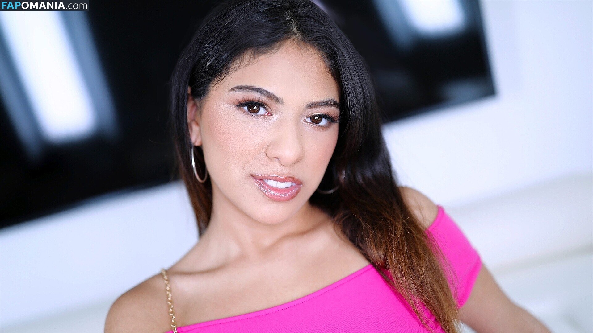 Reyna Belle / Reynabelle19 / imreynabelle / reynabelle Naken OnlyFans  Läckta Foto #1