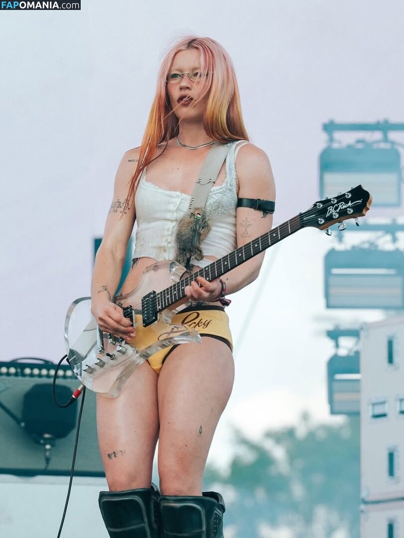 Rhian Teasdale / rhianteasdale Naken OnlyFans  Läckta Foto #5