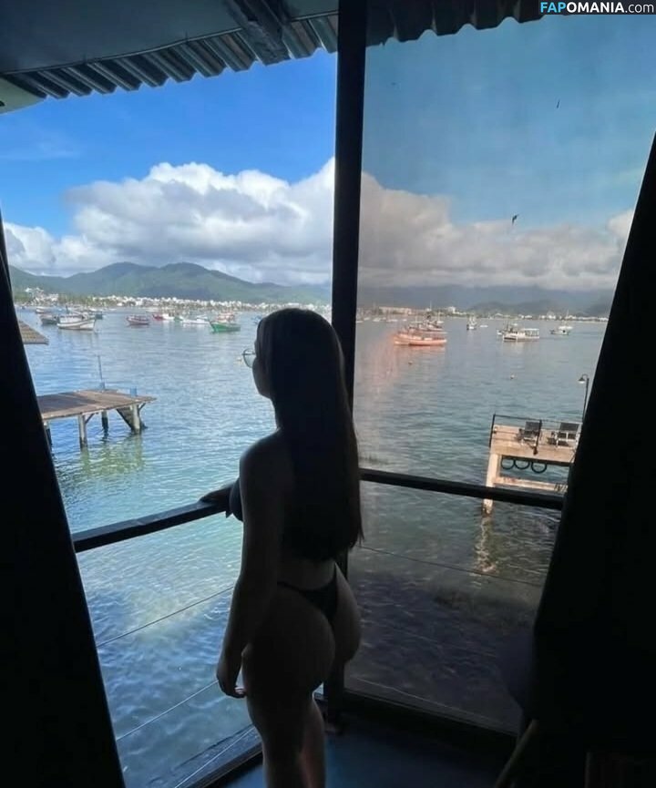__riibeiro011 / __riibeiro011 __vitoriariibeiro Naken OnlyFans  Läckta Foto #1