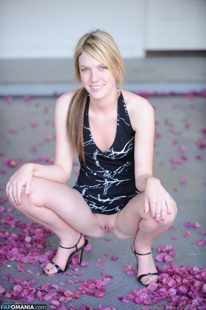 Riley Ray Naken OnlyFans  Läckta Foto #7